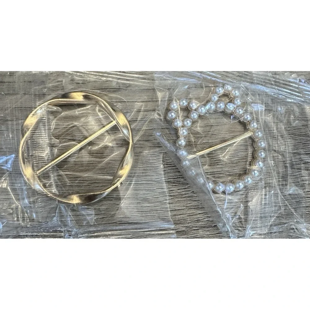 2 Gold Tone Scarf Clips Pearl Heart and Twisted Circle Scarf Ring